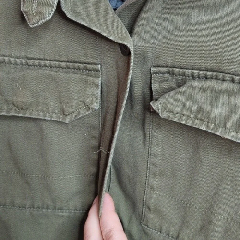Forever 21  Army green button up jacket - Picture 4 of 8